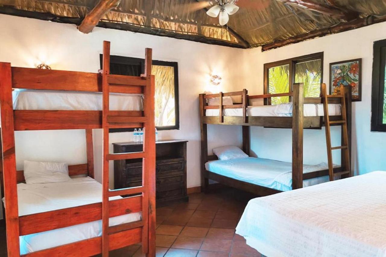 Marbella Eco Lodge มอนเตริโก ภายนอก รูปภาพ