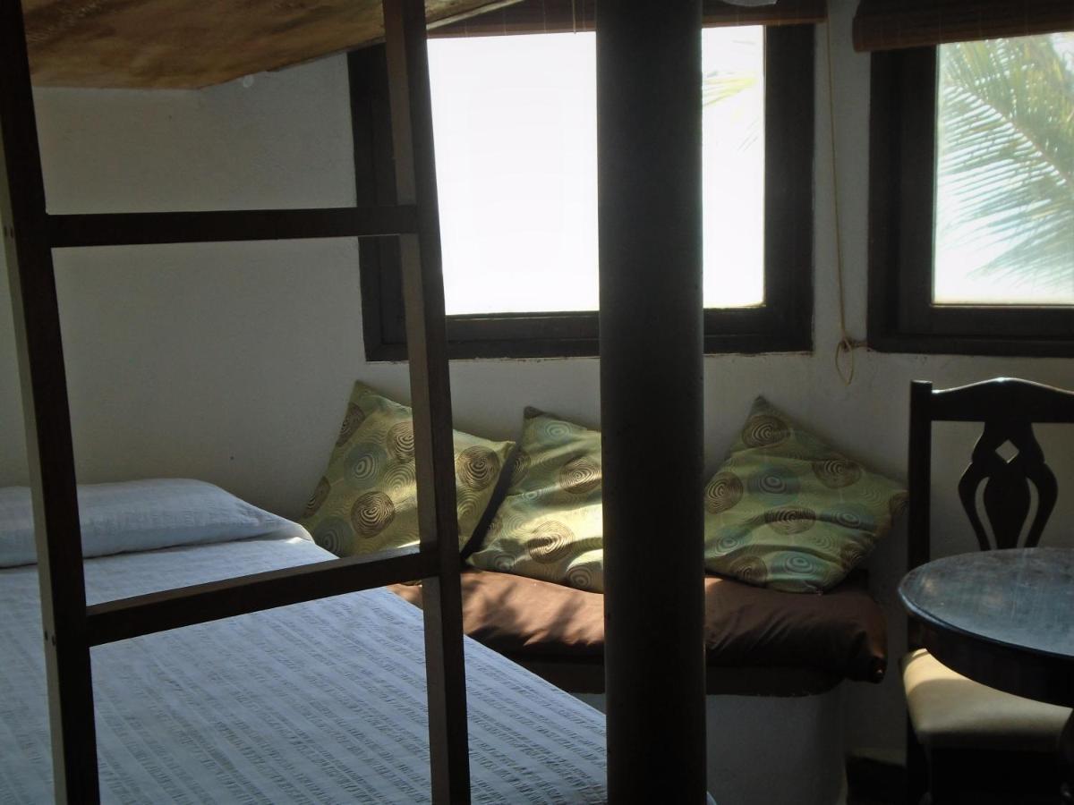 Marbella Eco Lodge มอนเตริโก ภายนอก รูปภาพ