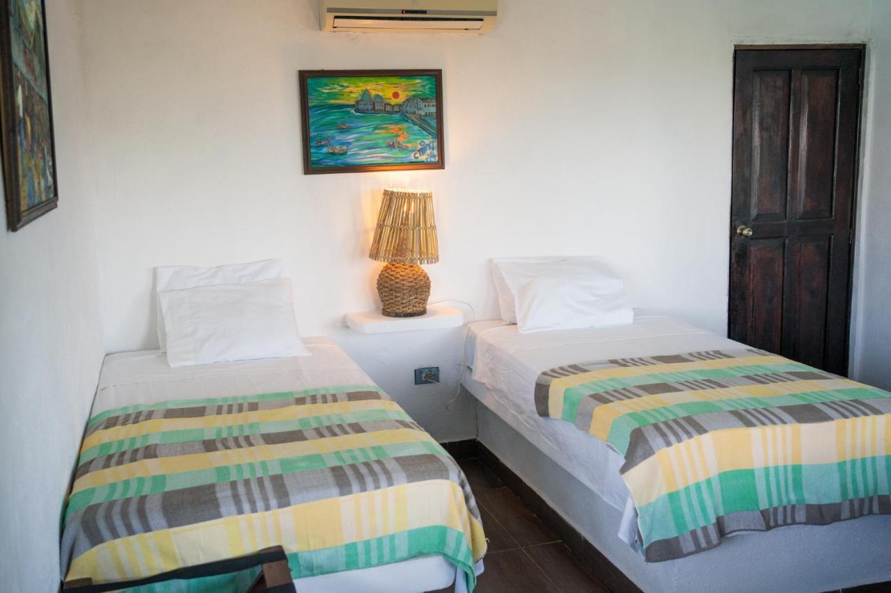 Marbella Eco Lodge มอนเตริโก ภายนอก รูปภาพ