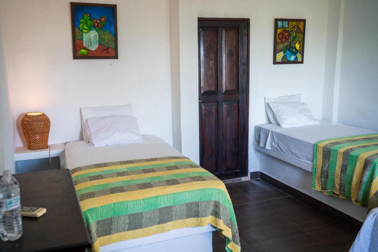 Marbella Eco Lodge มอนเตริโก ภายนอก รูปภาพ
