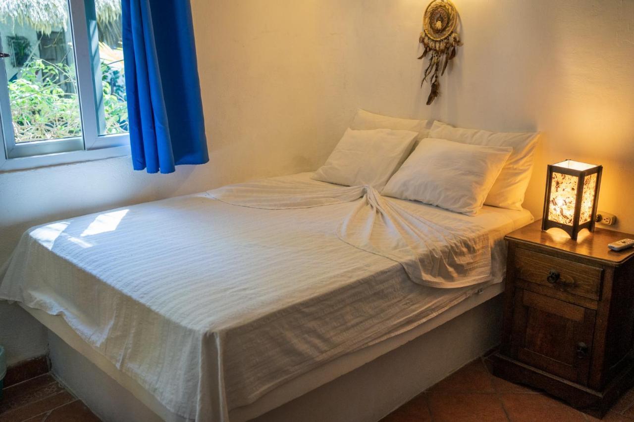 Marbella Eco Lodge มอนเตริโก ภายนอก รูปภาพ
