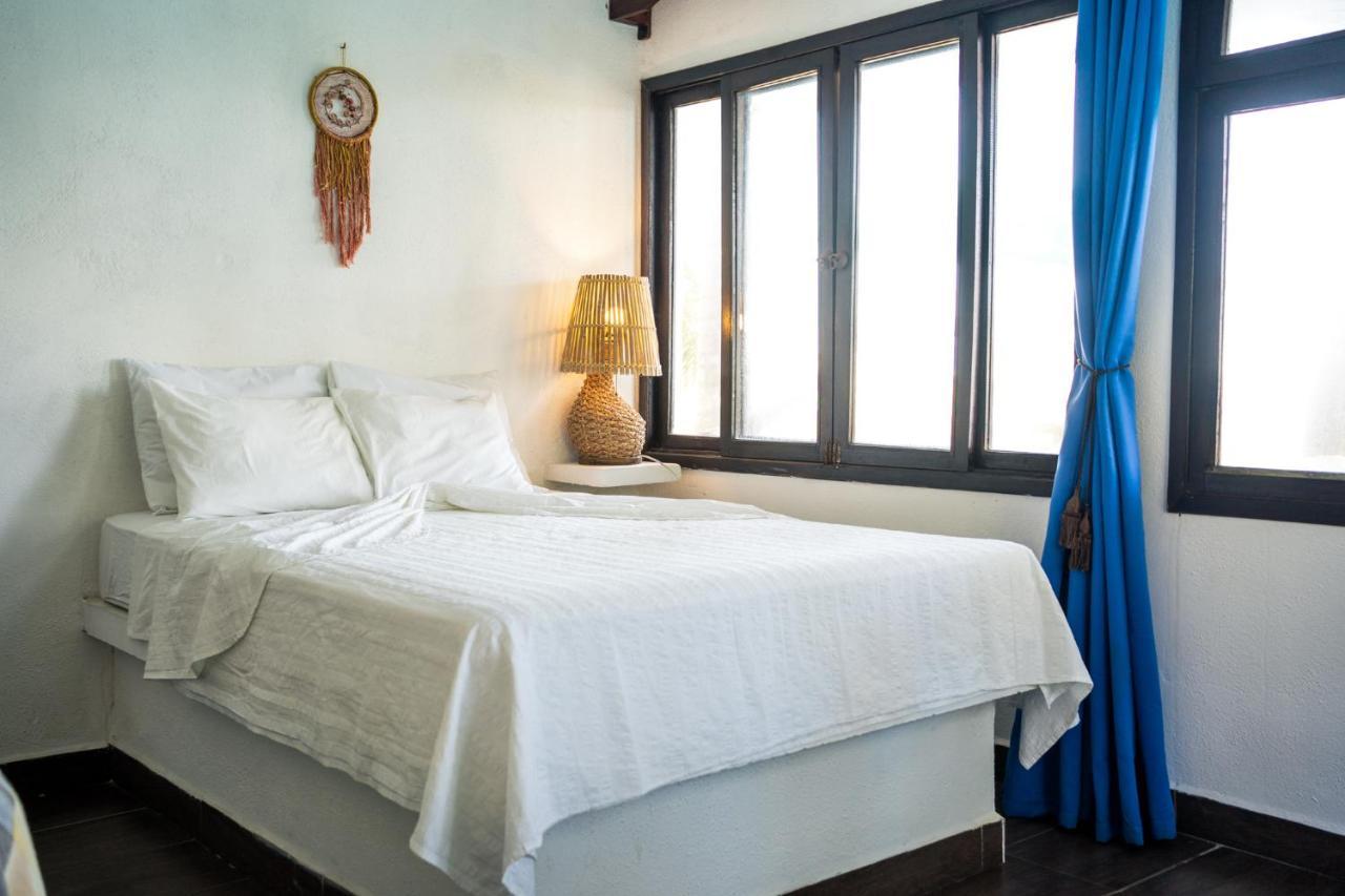 Marbella Eco Lodge มอนเตริโก ภายนอก รูปภาพ